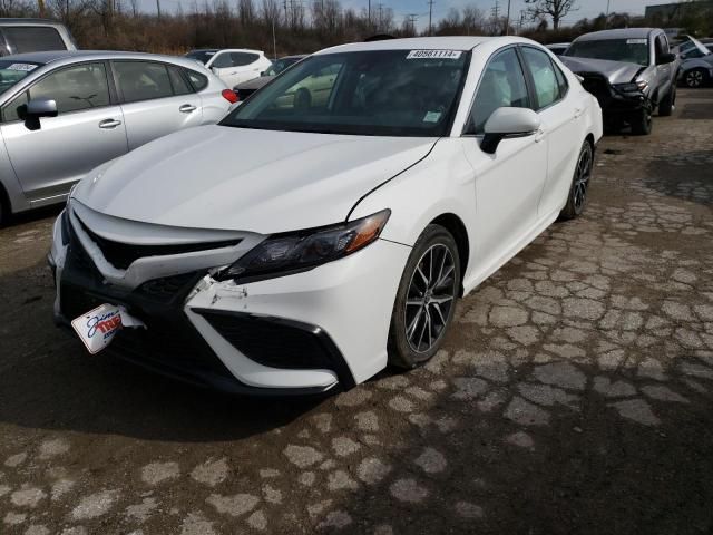 2021 Toyota Camry SE