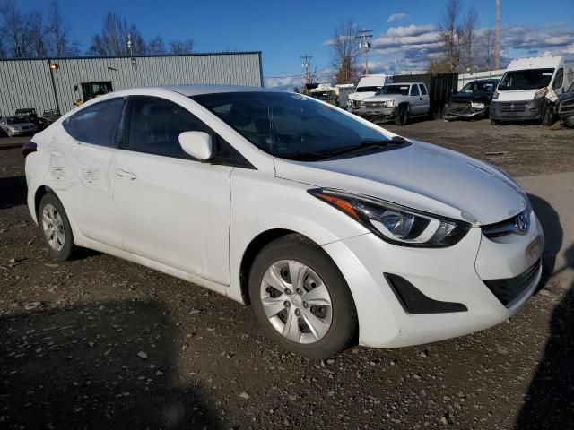 2016 Hyundai Elantra SE