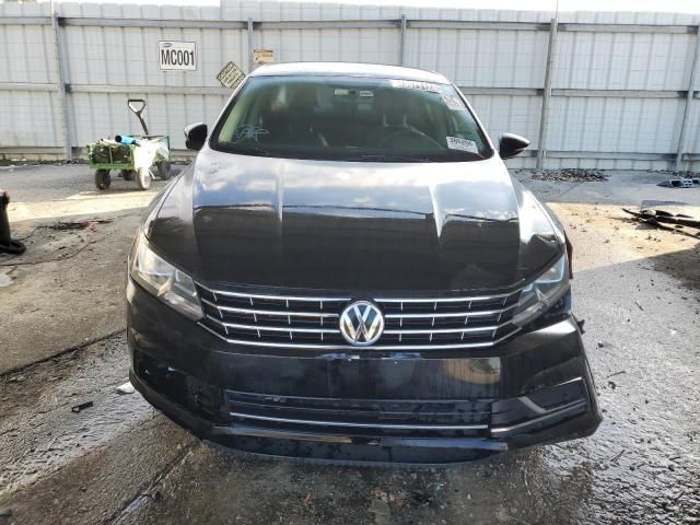2016 Volkswagen Passat S