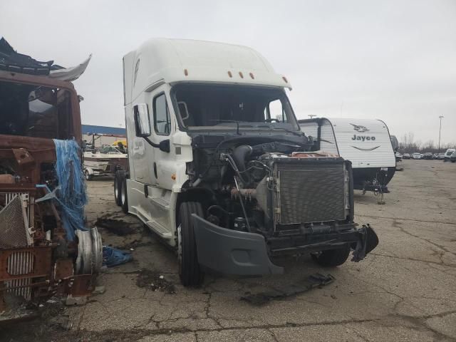 2017 Freightliner Cascadia 125