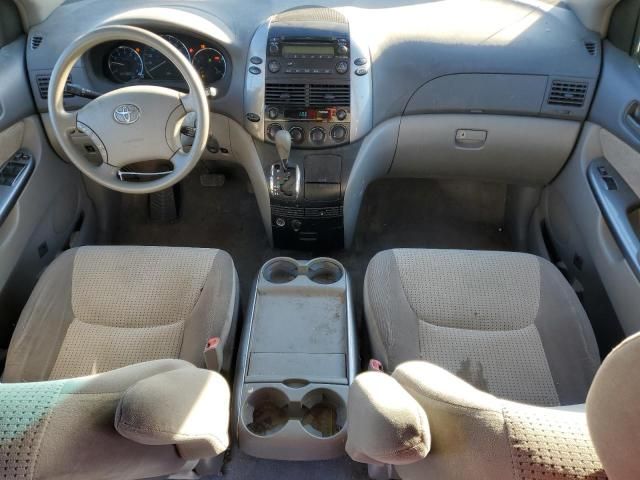 2008 Toyota Sienna CE