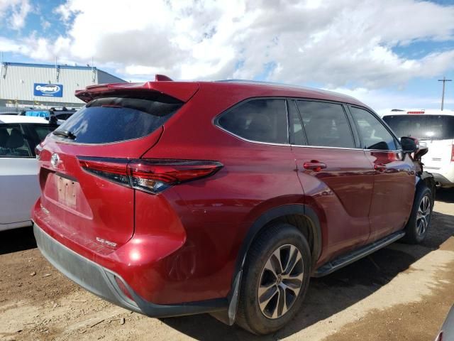 2021 Toyota Highlander XLE