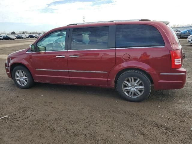 2010 Chrysler Town & Country Limited