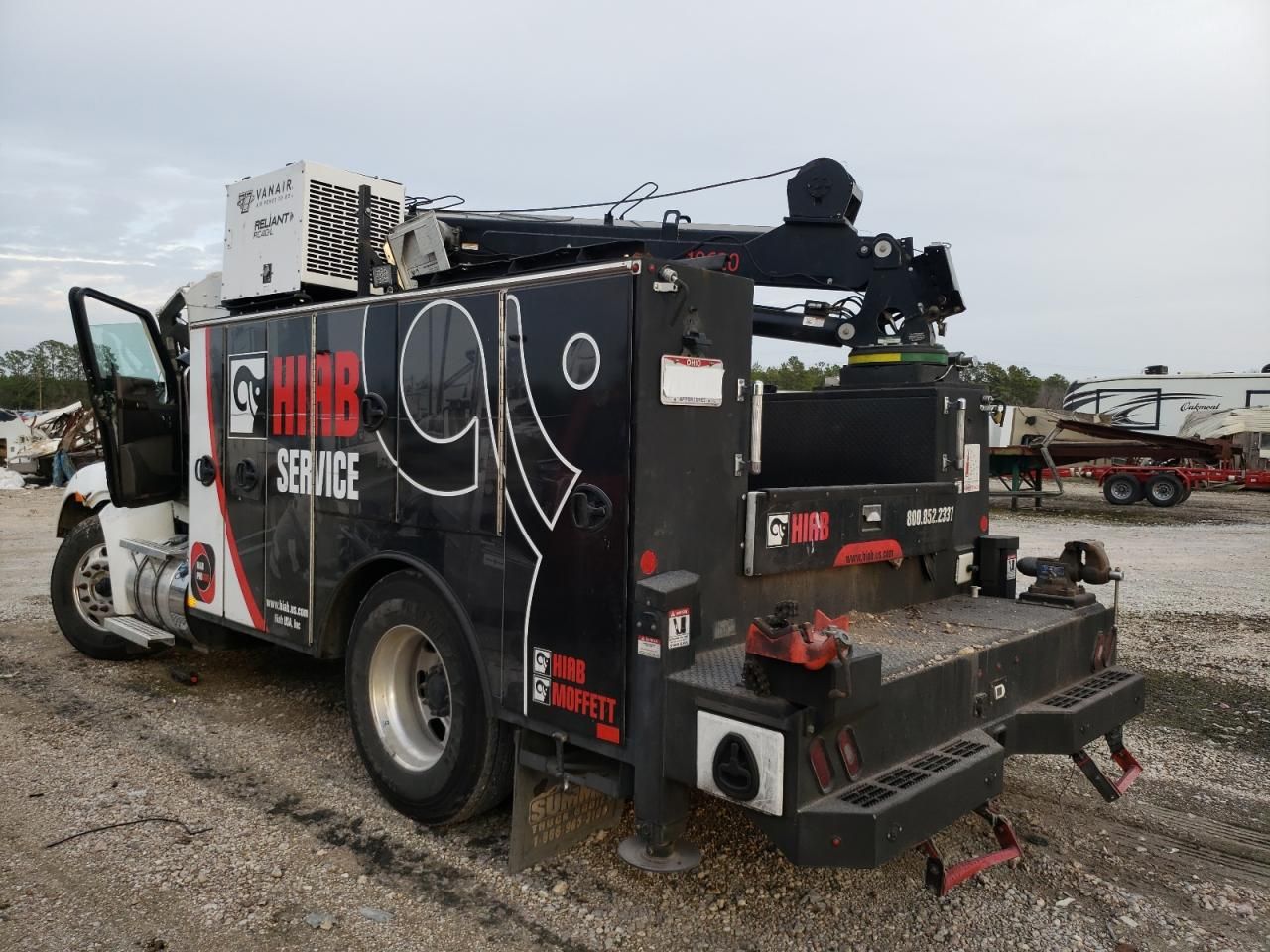 2022 Kenworth Construction T270