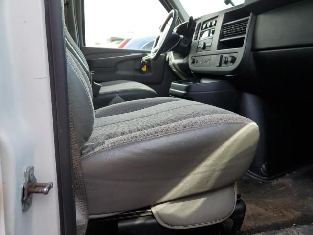 2015 Chevrolet Express G3500 LT