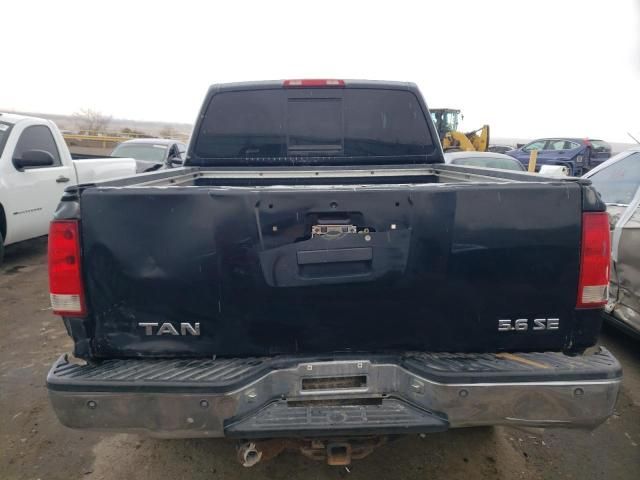 2004 Nissan Titan XE