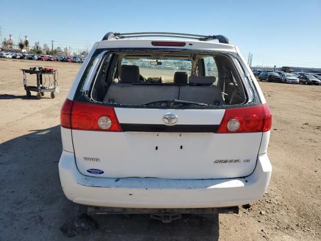 2006 Toyota Sienna CE