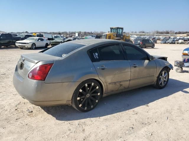 2004 Nissan Maxima SE