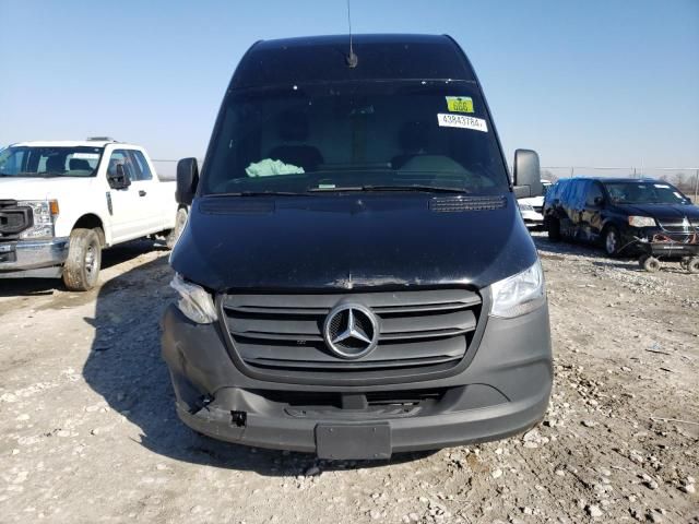 2022 Mercedes-Benz Sprinter 2500