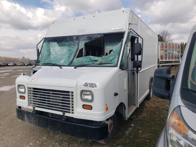 2021 Ford Econoline E450 Super Duty Commercial Stripped Chas