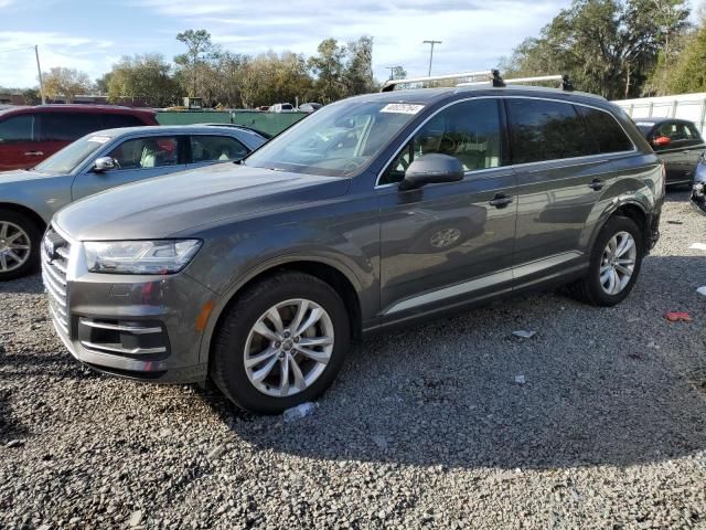 2019 Audi Q7 Premium Plus