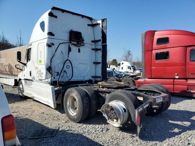 2023 Freightliner Cascadia 126