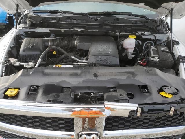 2023 Dodge RAM 1500 Classic SLT