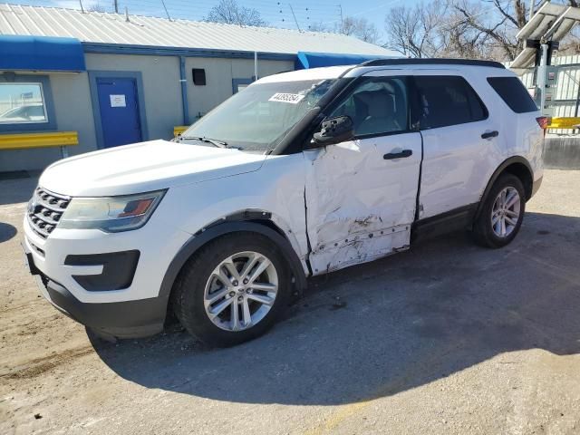 2016 Ford Explorer