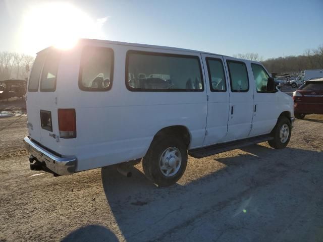 2014 Ford Econoline E350 Super Duty Wagon