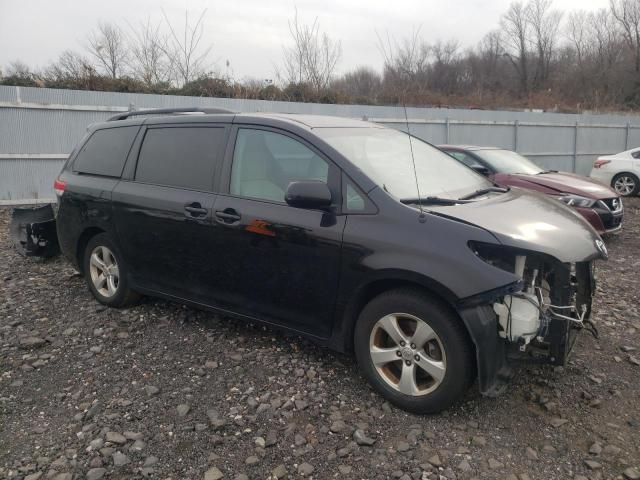 2011 Toyota Sienna LE