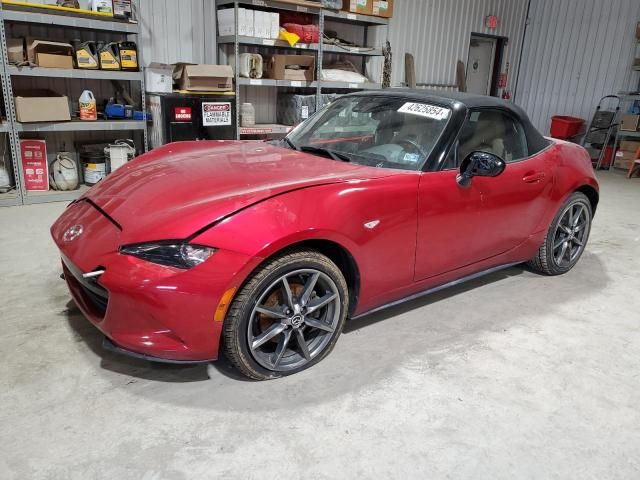 2016 Mazda MX-5 Miata Grand Touring