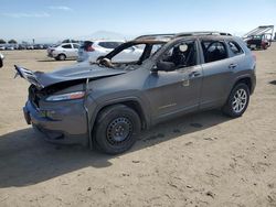 Salvage cars for sale from Copart Bakersfield, CA: 2015 Jeep Cherokee Latitude
