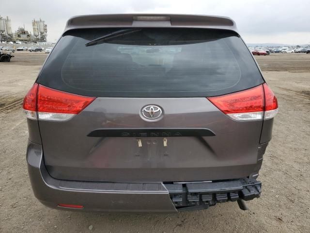 2011 Toyota Sienna