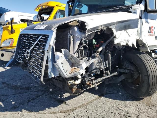 2022 Volvo VN VNL