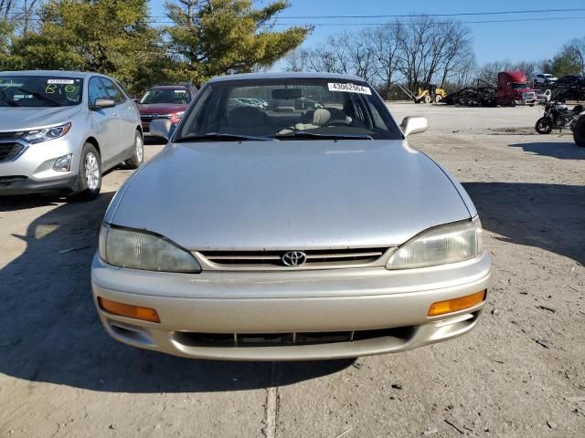 1995 Toyota Camry LE