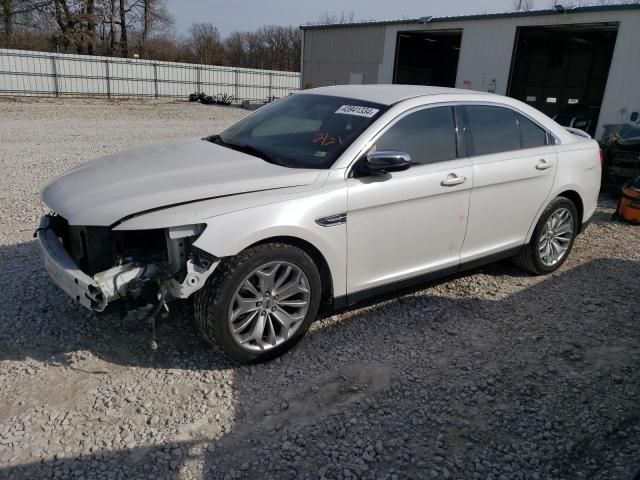 2016 Ford Taurus Limited