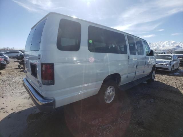 2003 Ford Econoline E350 Super Duty Wagon