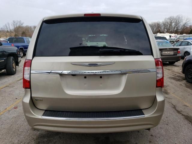 2015 Chrysler Town & Country Touring