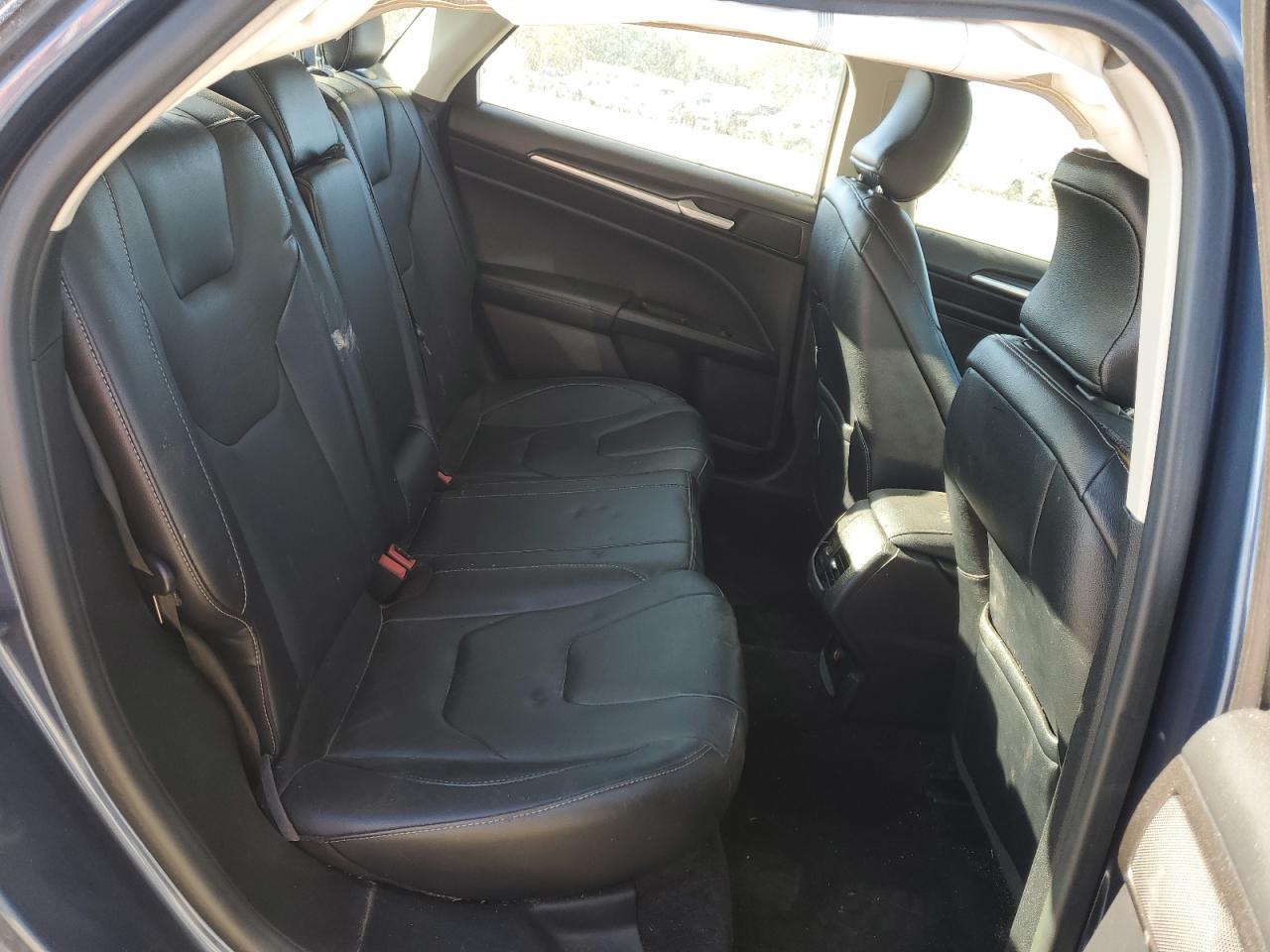 2018 Ford Fusion Titanium/platinum