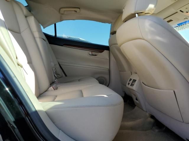 2013 Lexus ES 300H