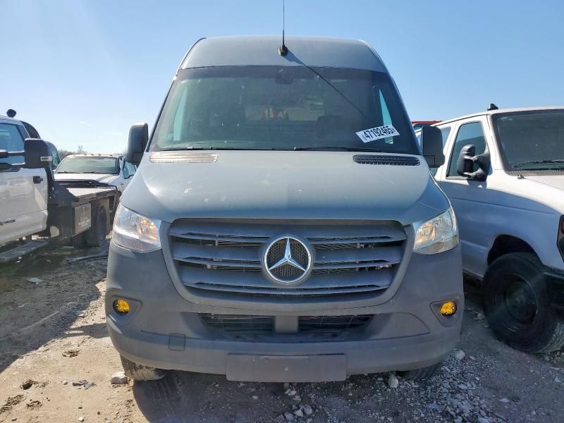 2020 Mercedes-Benz Sprinter 2500