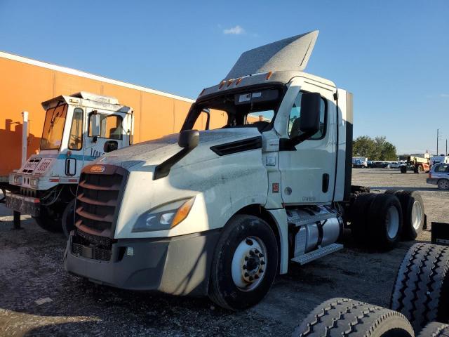 2021 Freightliner Cascadia 126 Semi Truck