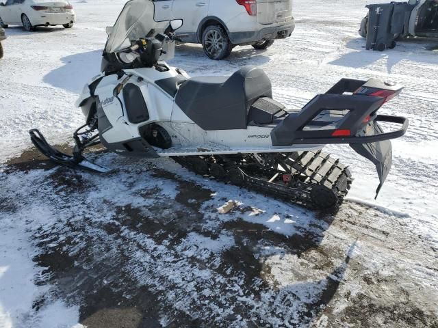 2014 Skidoo 2014 Skidoo Grand Touring