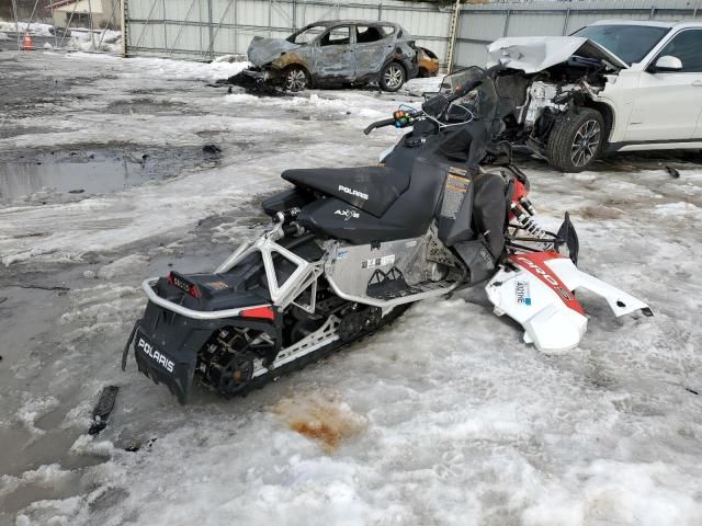 2016 Polaris Snowmobile