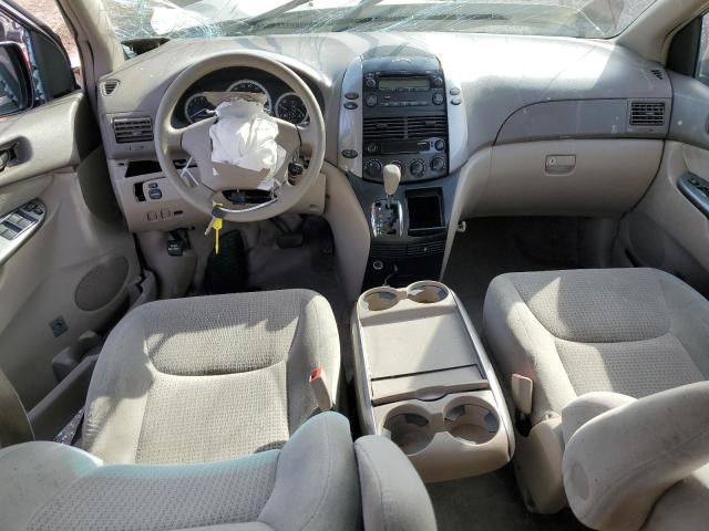 2007 Toyota Sienna CE