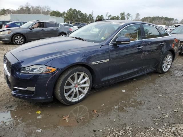 2016 Jaguar XJ