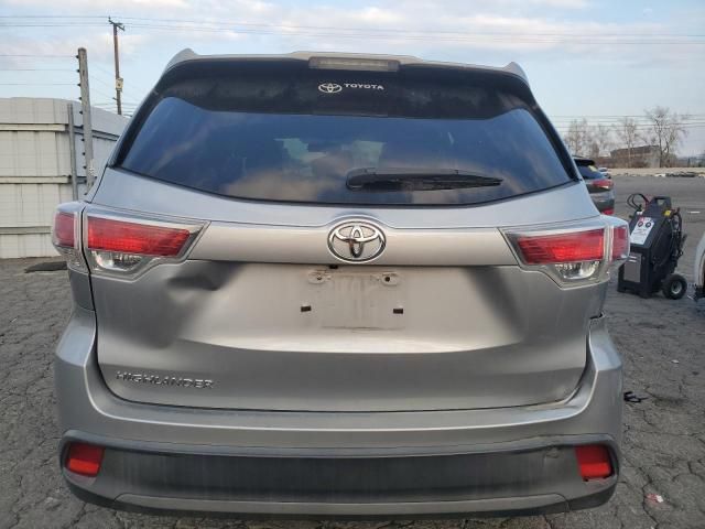 2016 Toyota Highlander LE