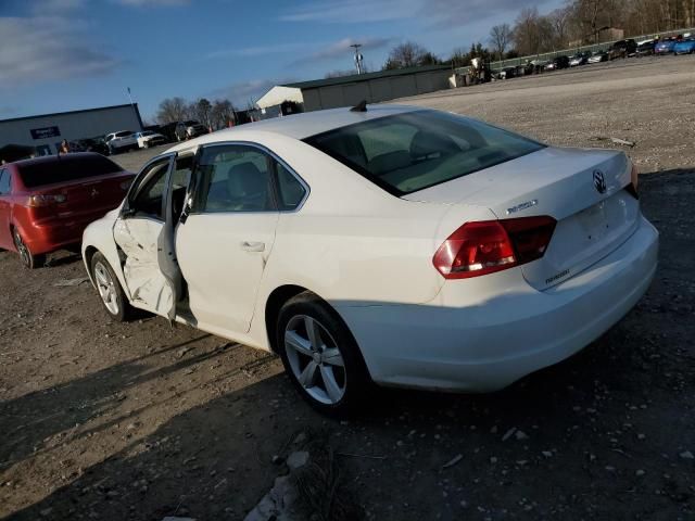 2013 Volkswagen Passat SE