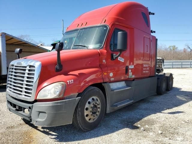 2016 Freightliner Cascadia 125