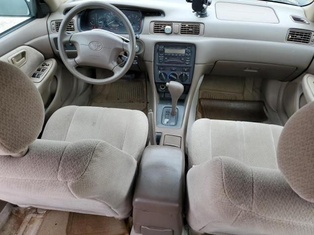 2001 Toyota Camry CE