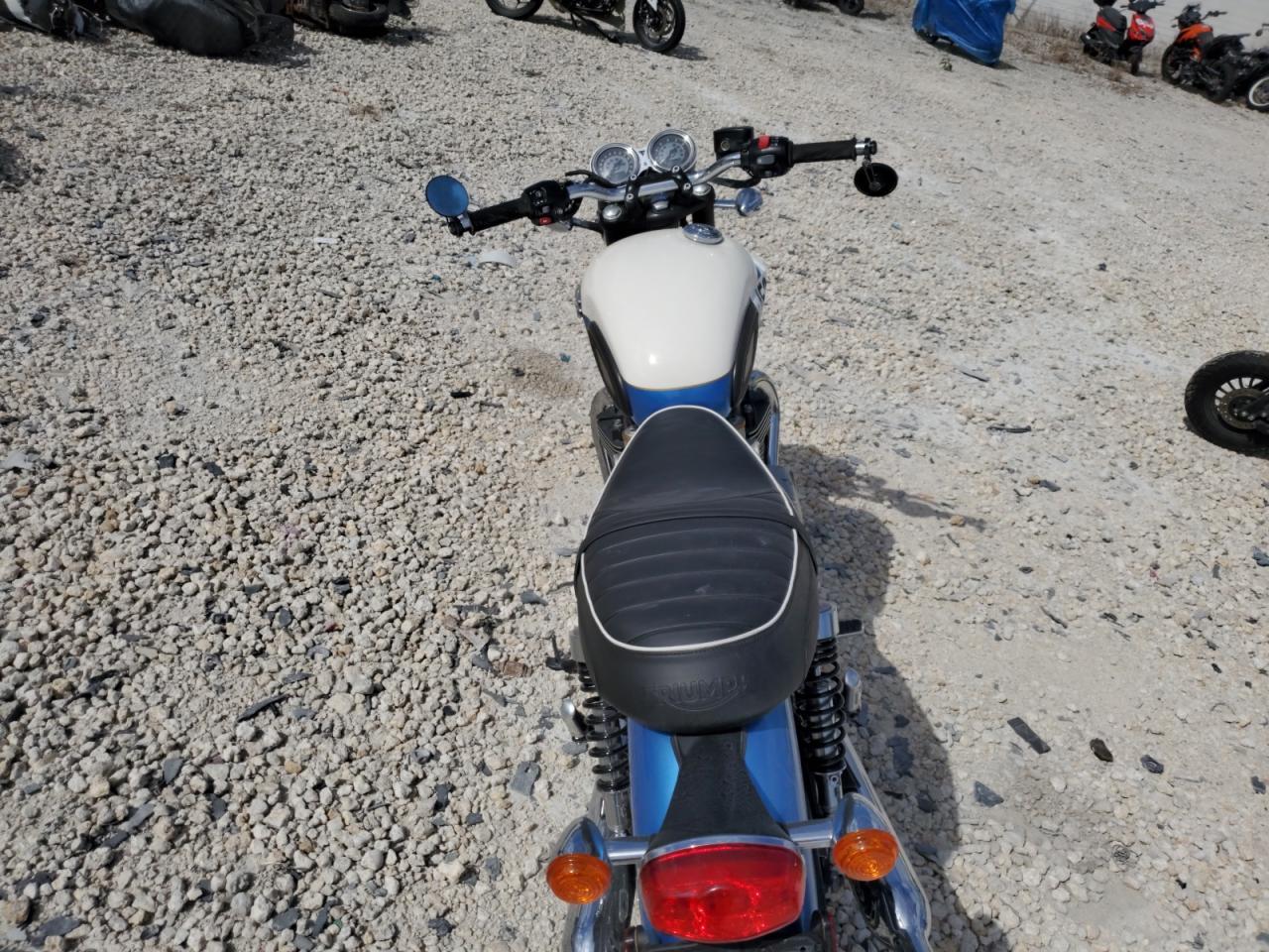2023 Triumph Bonneville T120
