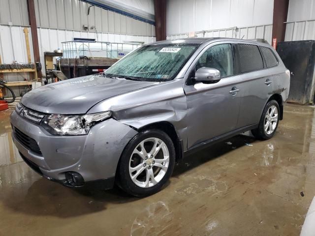 2014 Mitsubishi Outlander SE