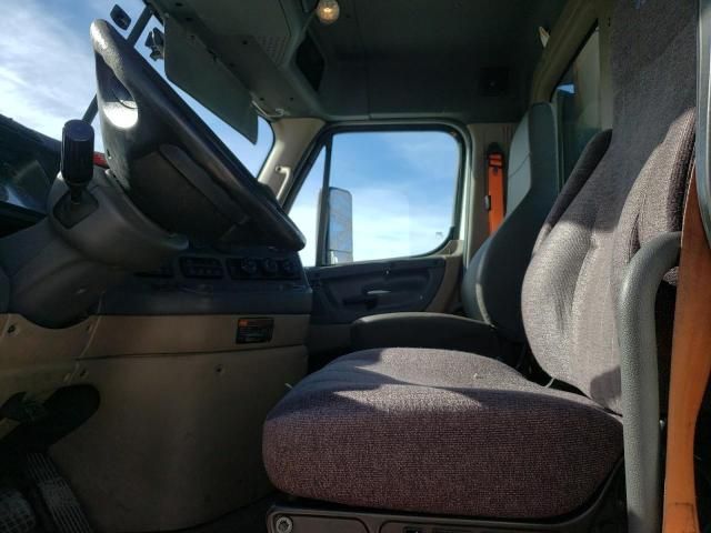 2016 Freightliner Cascadia 125