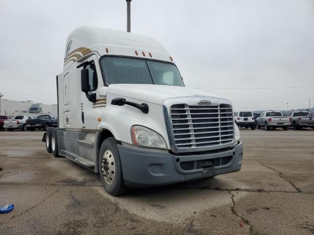 2018 Freightliner Cascadia 125