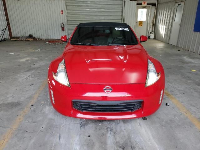 2015 Nissan 370Z Base