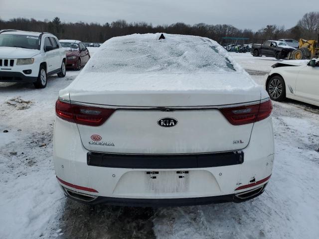 2017 KIA Cadenza Limited
