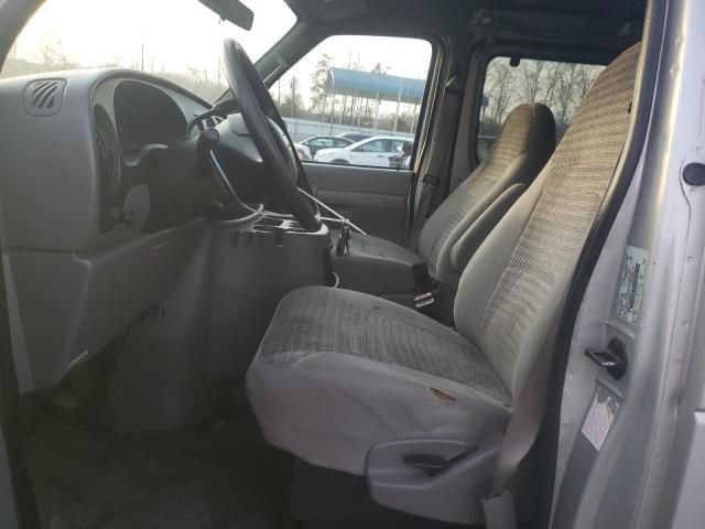 2002 Ford Econoline E150 Van