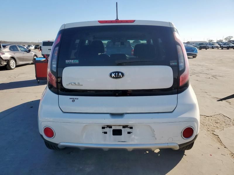 2018 KIA Soul +