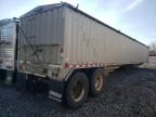 1980 Wilson AGH-700 Grain Trailer