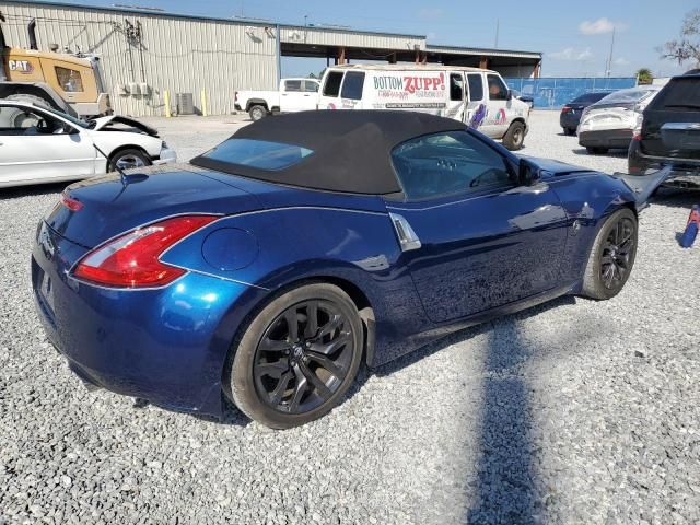 2016 Nissan 370Z Base